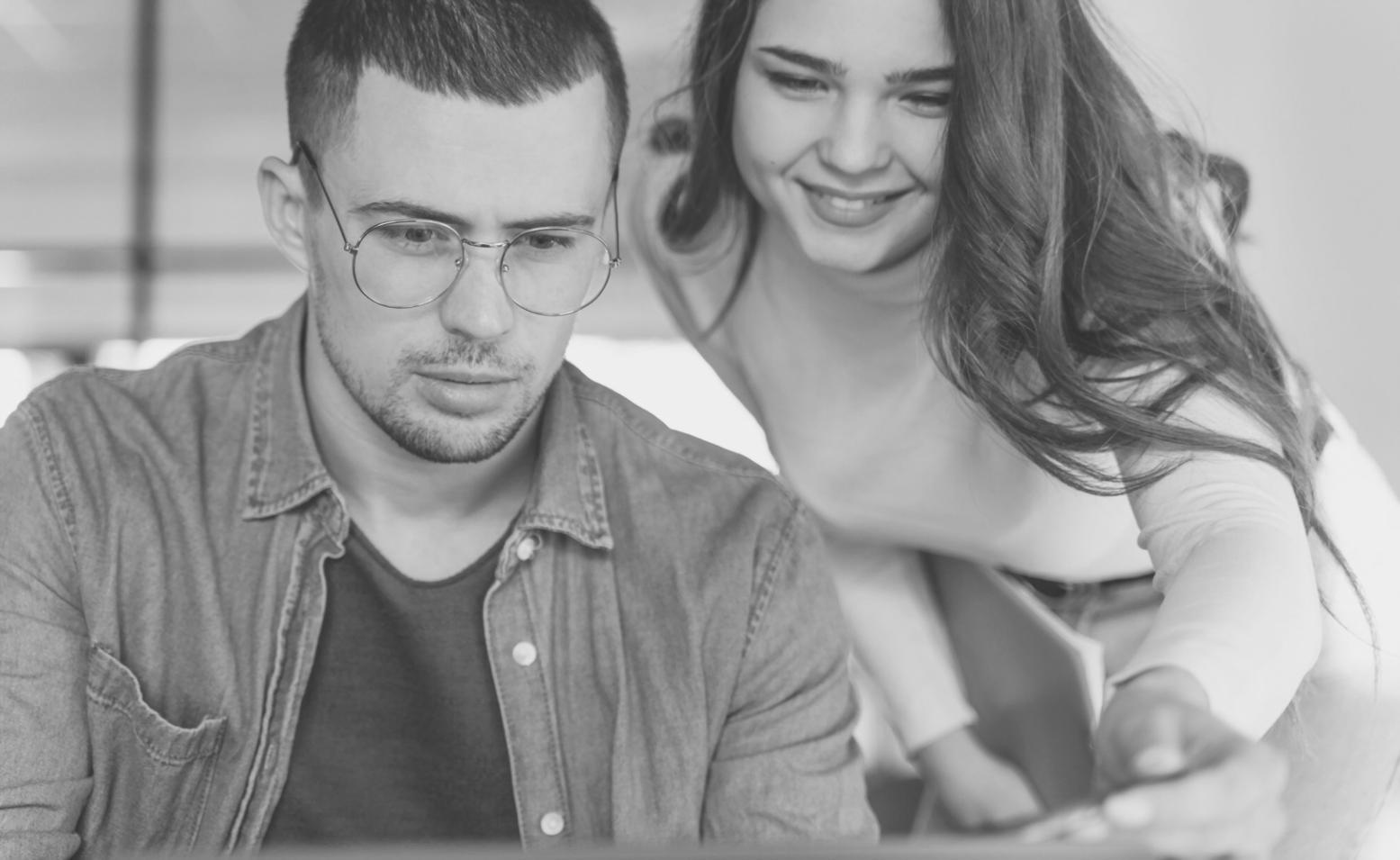 Discussion d'équipe sur les objectifs financiers